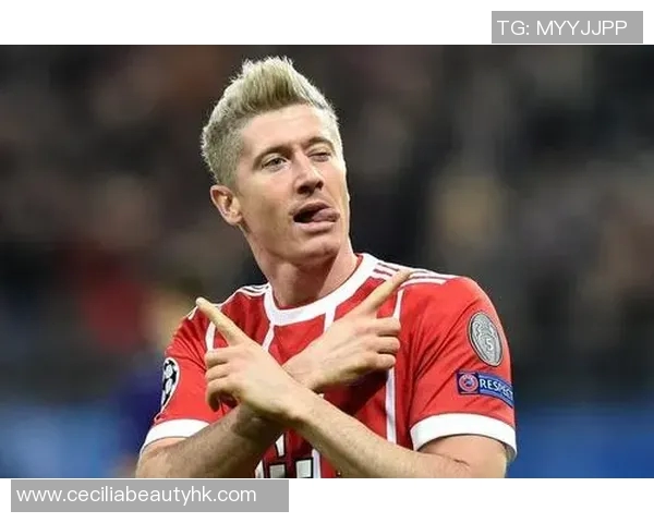 莱万建功,拜仁险胜!豪门出线路上正式迈向巴黎!